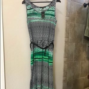 Black and green lounging dress